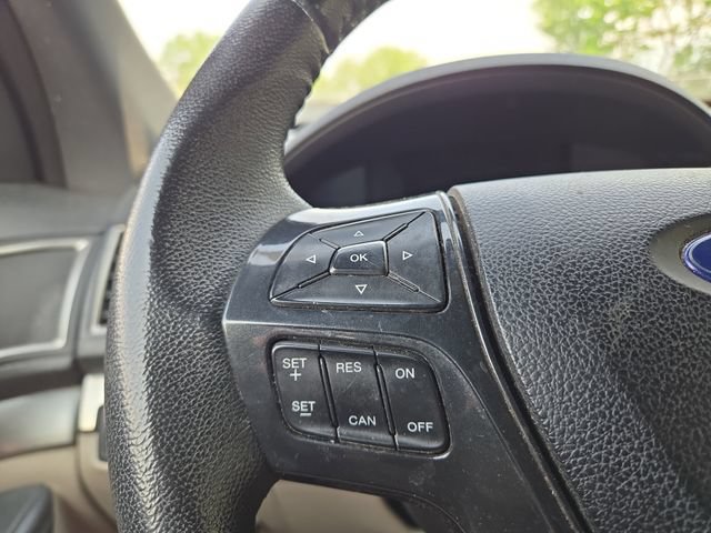 Used 2019 Ford Explorer XLT AWD/4WD image 17