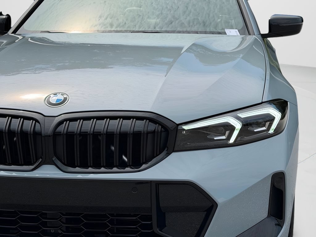 New 2026 BMW 330i Sedan w/ M Sport Package RWD image 26