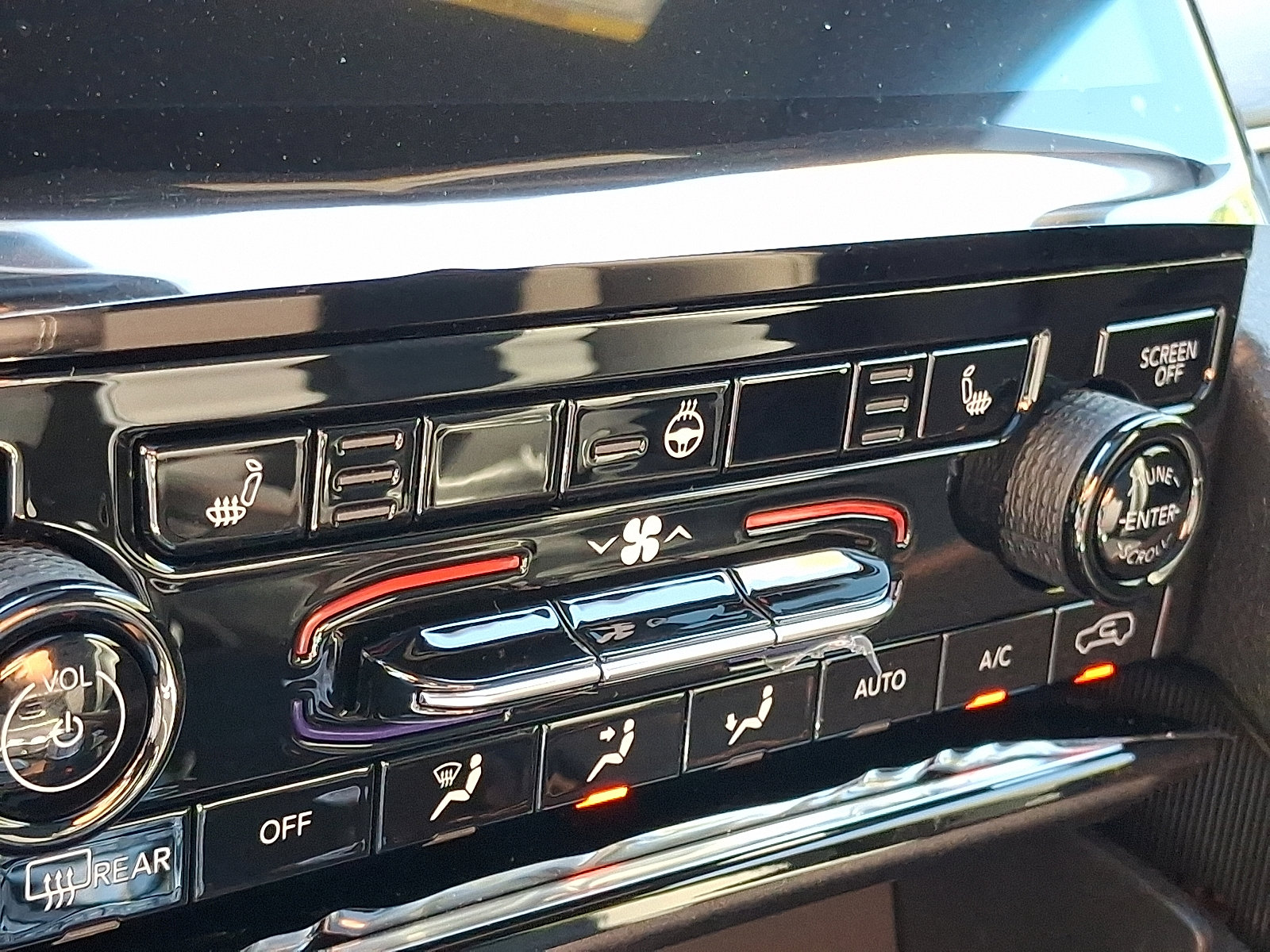 New 2025 Jeep Grand Cherokee Limited image 14