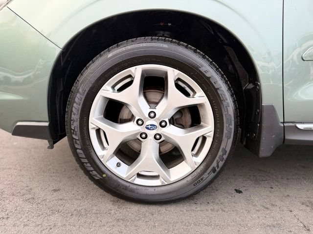 Used 2018 Subaru Forester 2.5i Touring AWD/4WD image 27