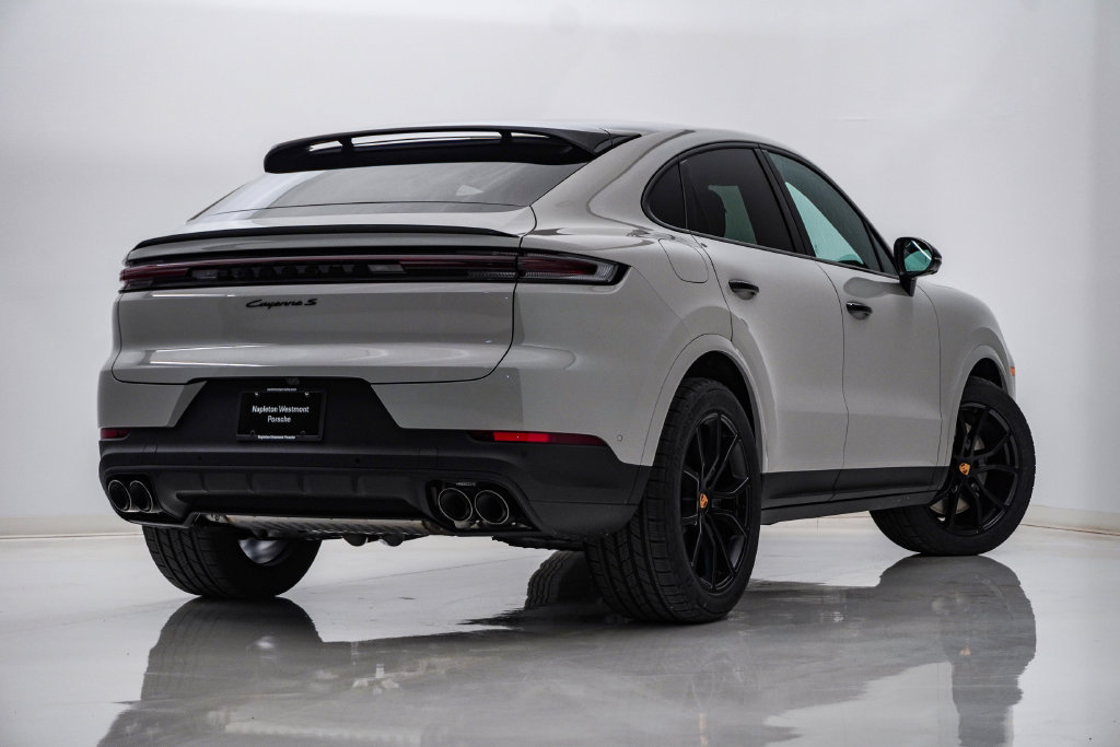 New 2026 Porsche Cayenne S AWD/4WD image 11