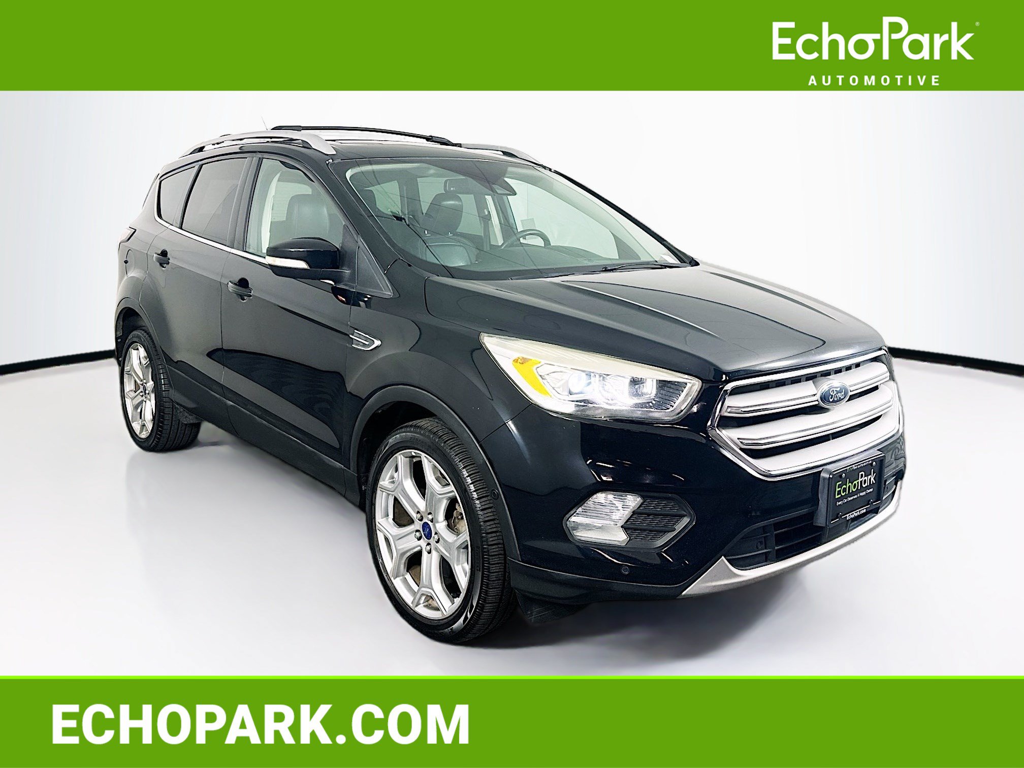 Used 2018 Ford Escape Titanium w/ Ford Safe & Smart Package AWD/4WD image 1