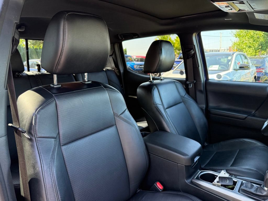 Certified 2023 Toyota Tacoma Limited AWD/4WD image 22
