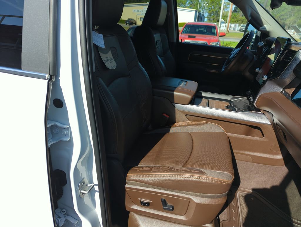 Used 2026 RAM 2500 Limited image 37