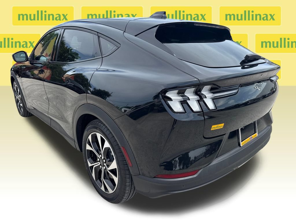 Used 2025 Ford Mustang Mach-E Select AWD/4WD image 9