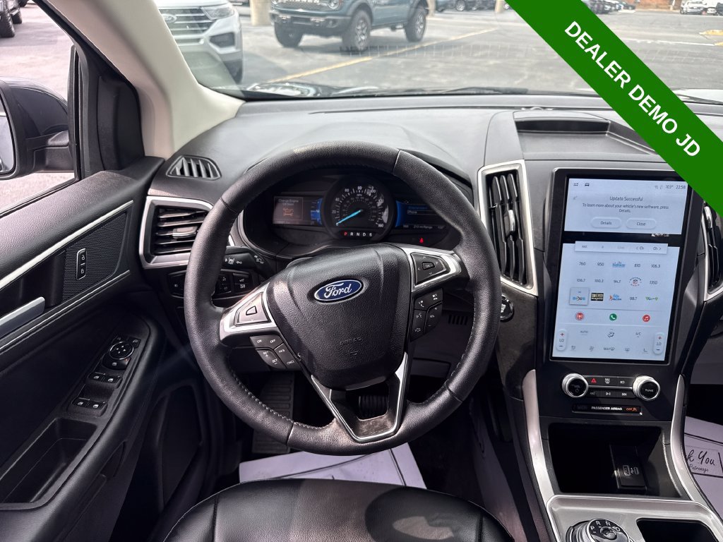 Used 2024 Ford Edge SEL w/ Convenience Package AWD/4WD image 17