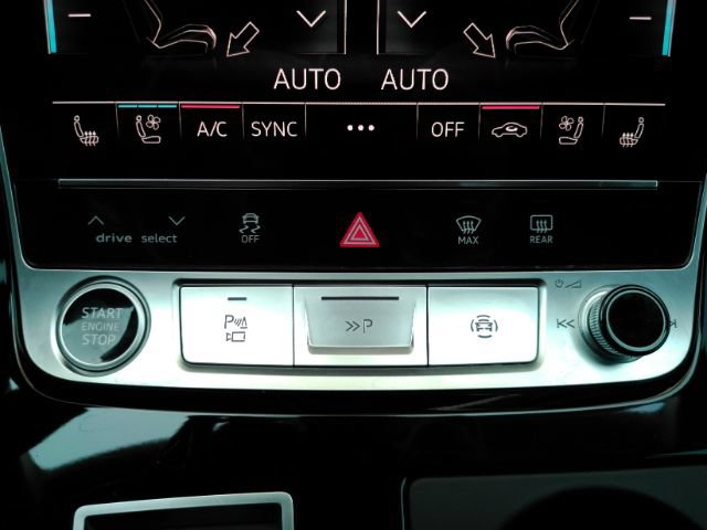 Used 2024 Audi Q7 3.0T Prestige AWD/4WD image 49