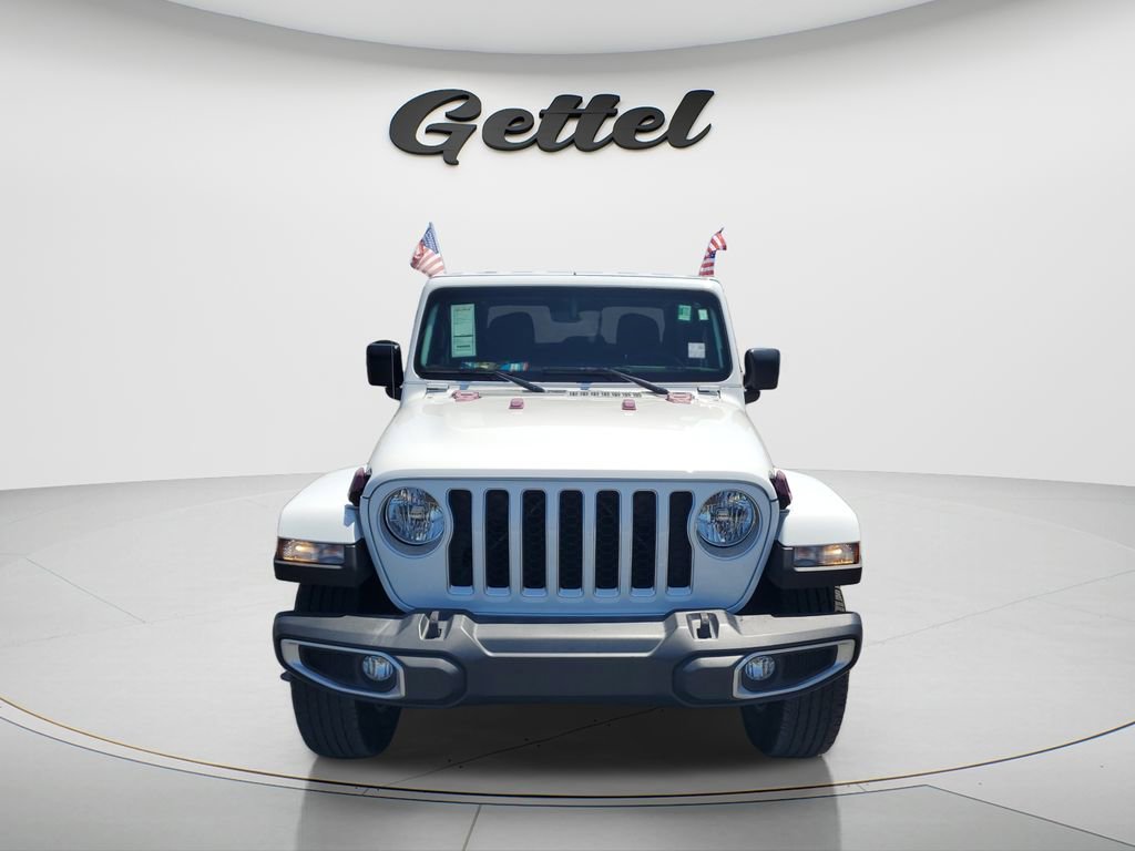 Used 2023 Jeep Gladiator Overland w/ Trailer Tow Package image 3