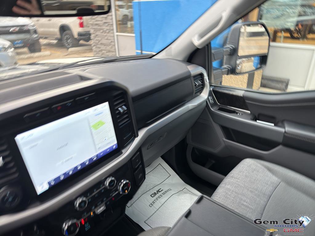 Used 2023 Ford F150 XLT w/ Equipment Group 302A High image 18