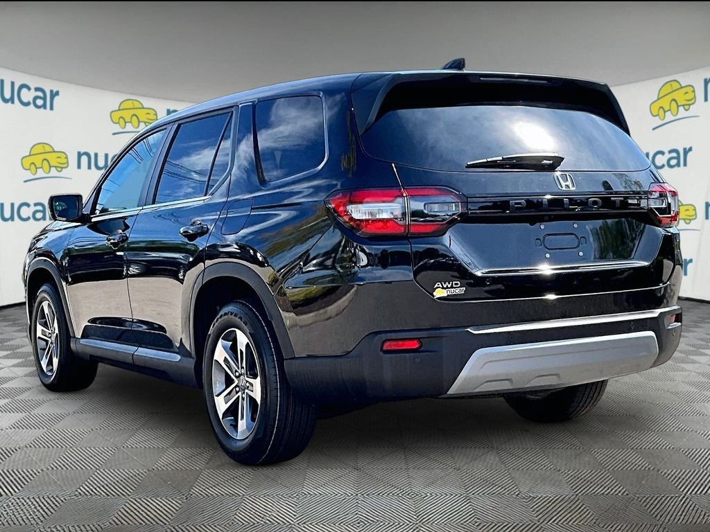 Used 2024 Honda Pilot EX-L image 4