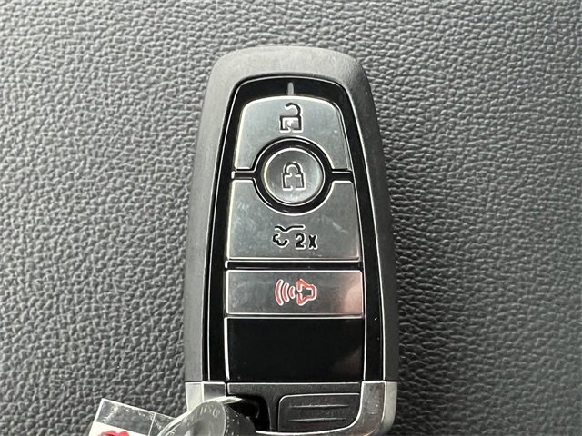 New 2025 Ford F150 Lightning XLT image 20