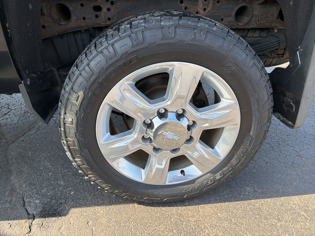 Used 2017 Chevrolet Silverado 2500 LTZ w/ Duramax Plus Package image 18