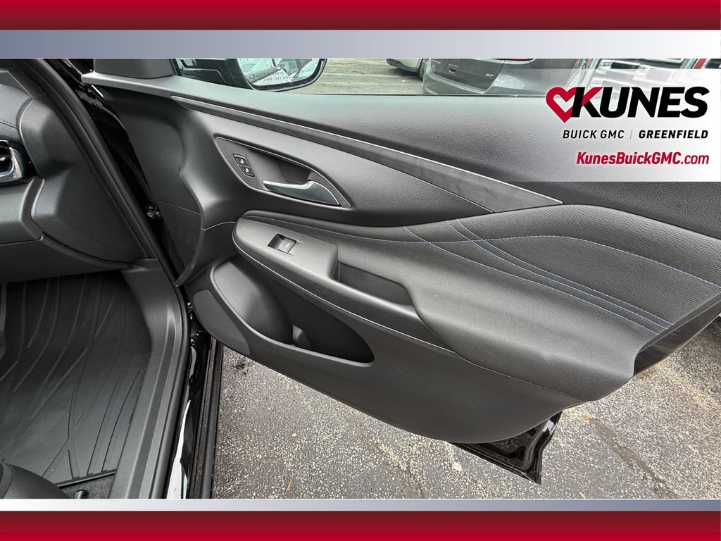 New 2026 Buick Envista Sport Touring w/ Convenience I Package FWD image 36
