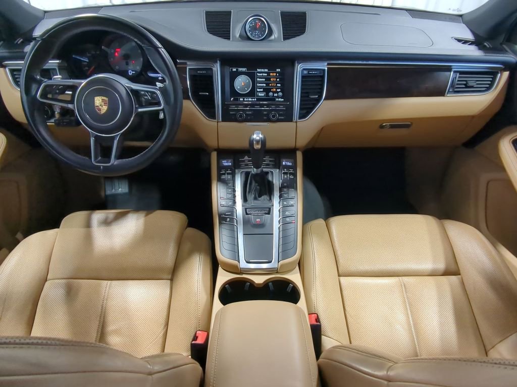Used 2016 Porsche Macan S image 22