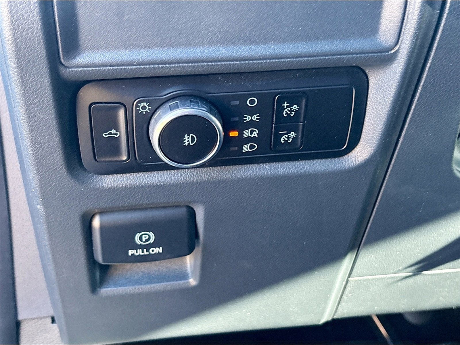 Used 2024 Ford F150 STX w/ Equipment Group 201A FX4 image 10