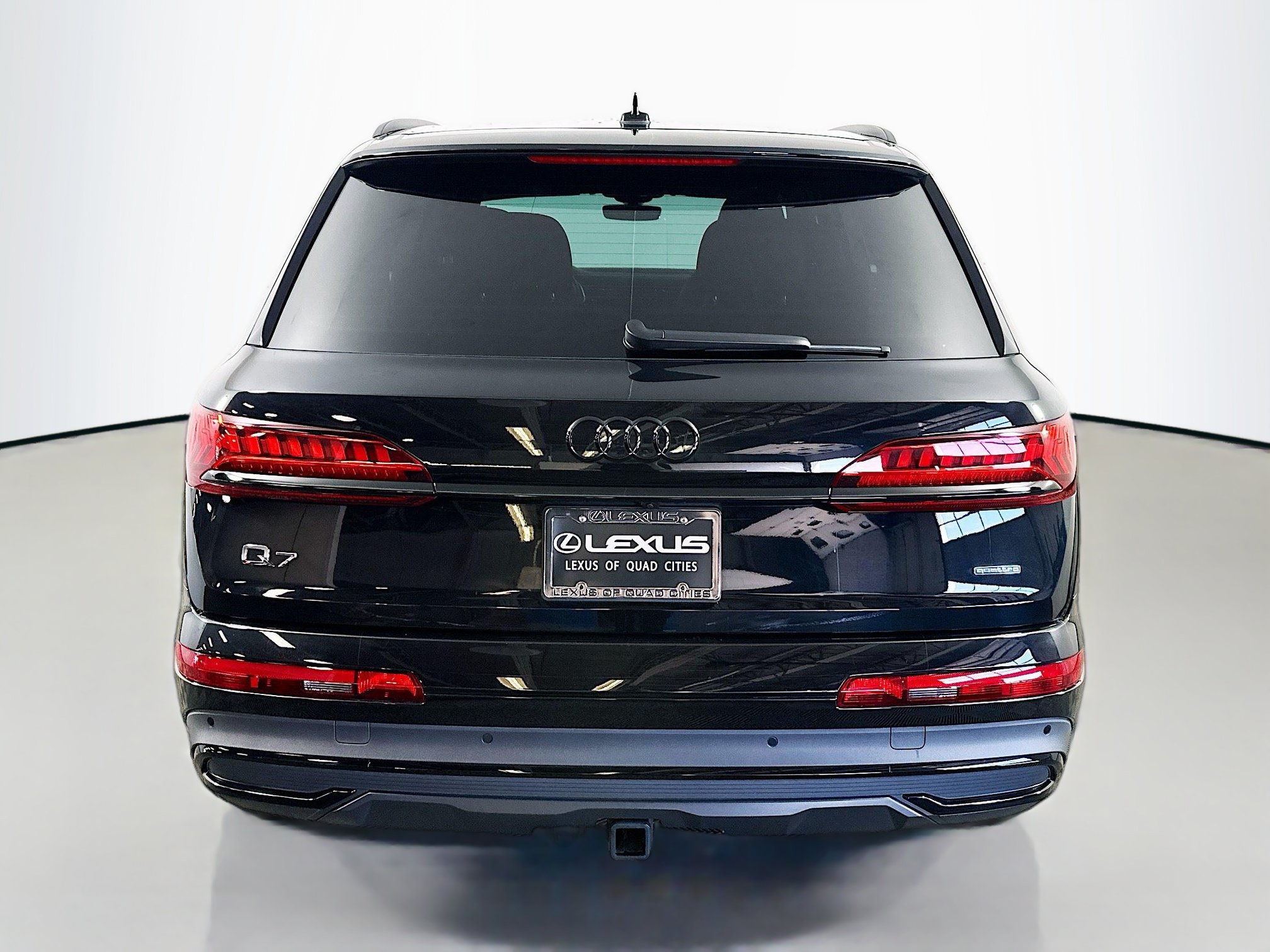 Used 2023 Audi Q7 3.0T Premium Plus w/ Premium Plus Package AWD/4WD image 6