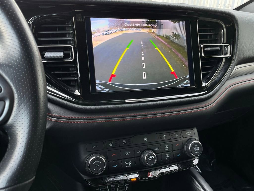Used 2024 Dodge Durango GT image 18