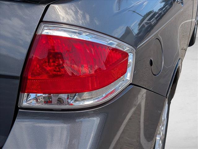 Used 2009 Ford Focus SEL FWD image 11