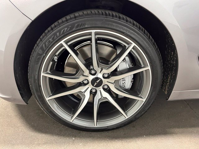 Used 2025 Genesis G70 2.5T RWD image 29