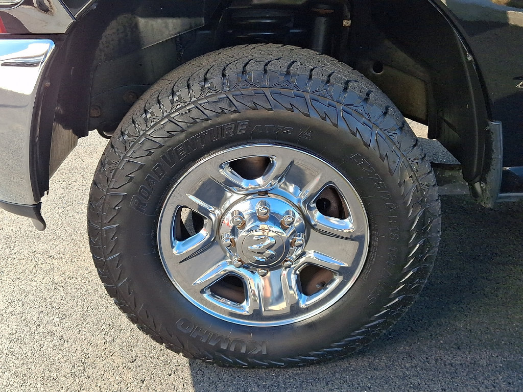 Used 2018 RAM 2500 SLT AWD/4WD image 29
