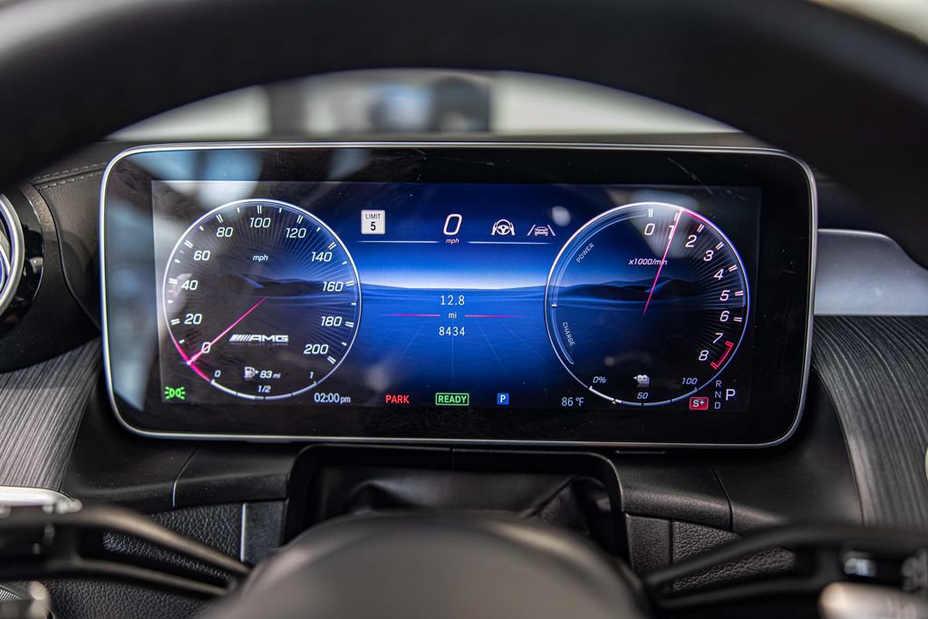Used 2025 Mercedes-Benz GLC 63 AMG S w/ Driver Assistance Package image 23