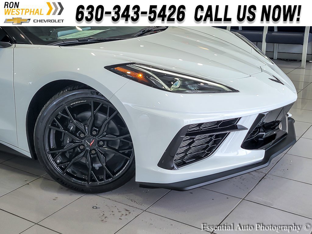 New 2026 Chevrolet Corvette Stingray Preferred Conv w/ 2LT image 2