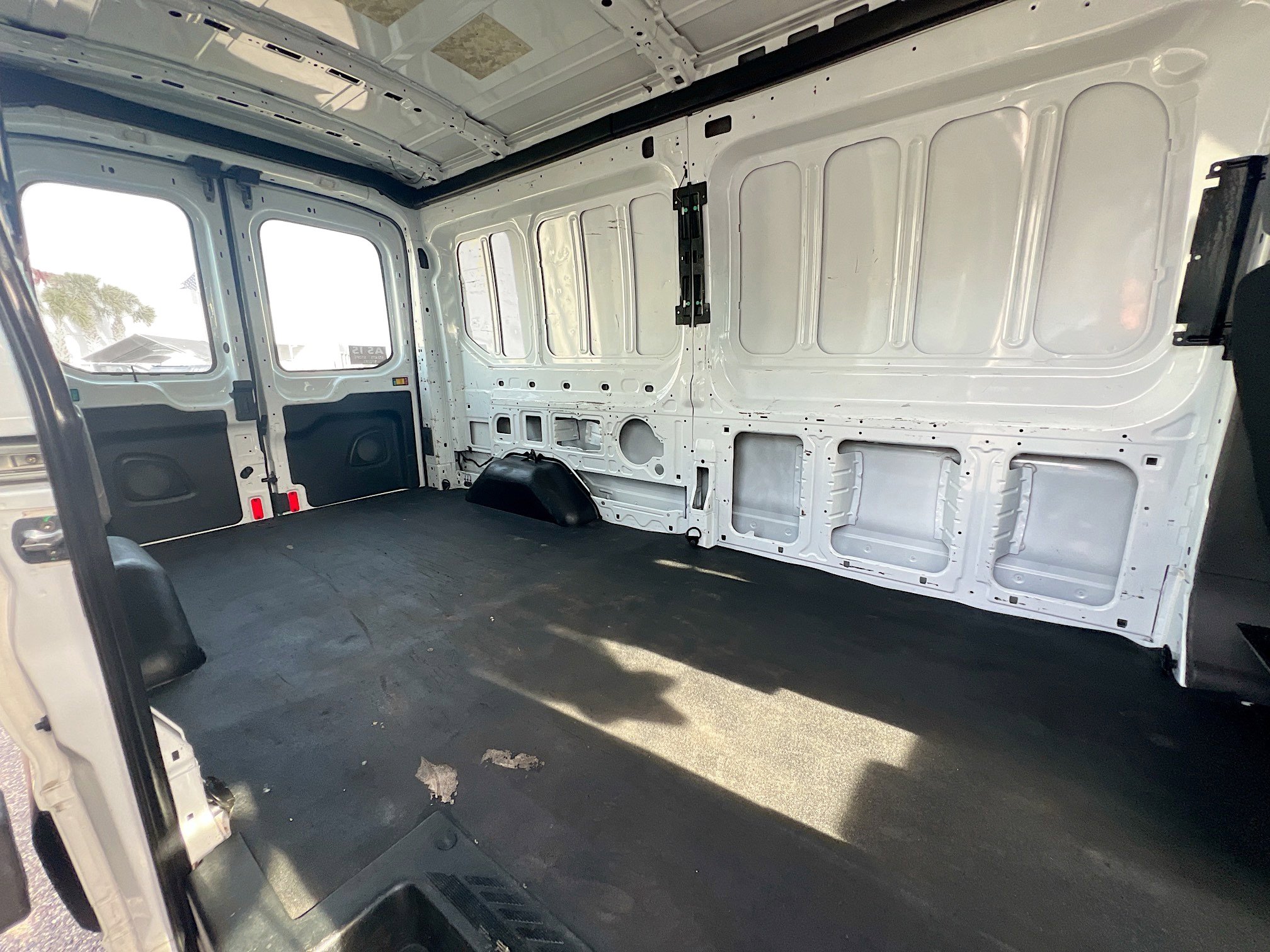 Used 2020 Ford Transit 250 Base w/ Load Area Protection Package image 32