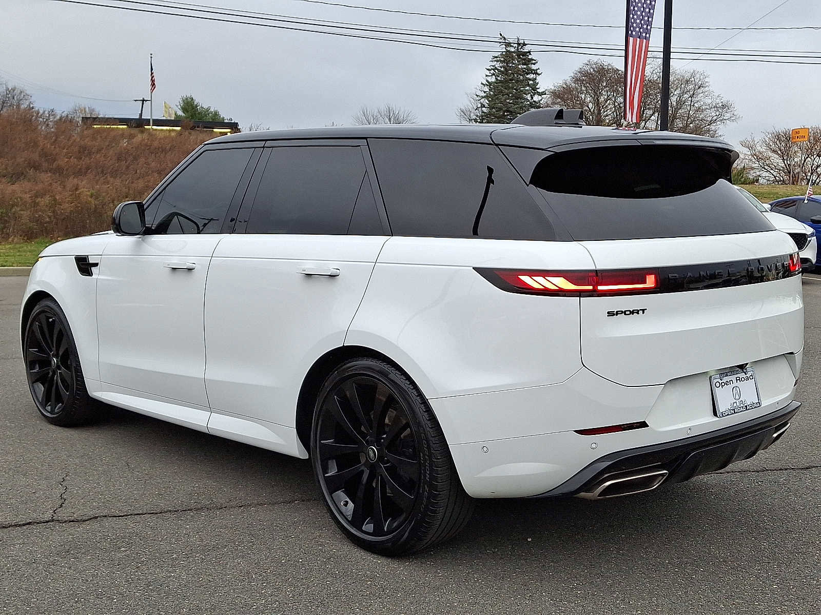 Used 2024 Land Rover Range Rover Sport Dynamic SE image 4