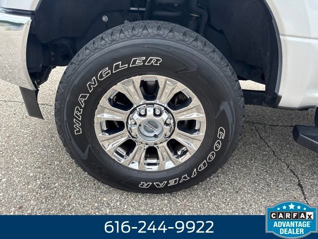 Used 2018 Ford F350 XLT w/ XLT Premium Package AWD/4WD image 7