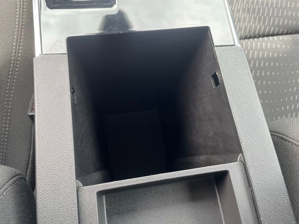 Used 2025 Chevrolet Equinox LT FWD image 29