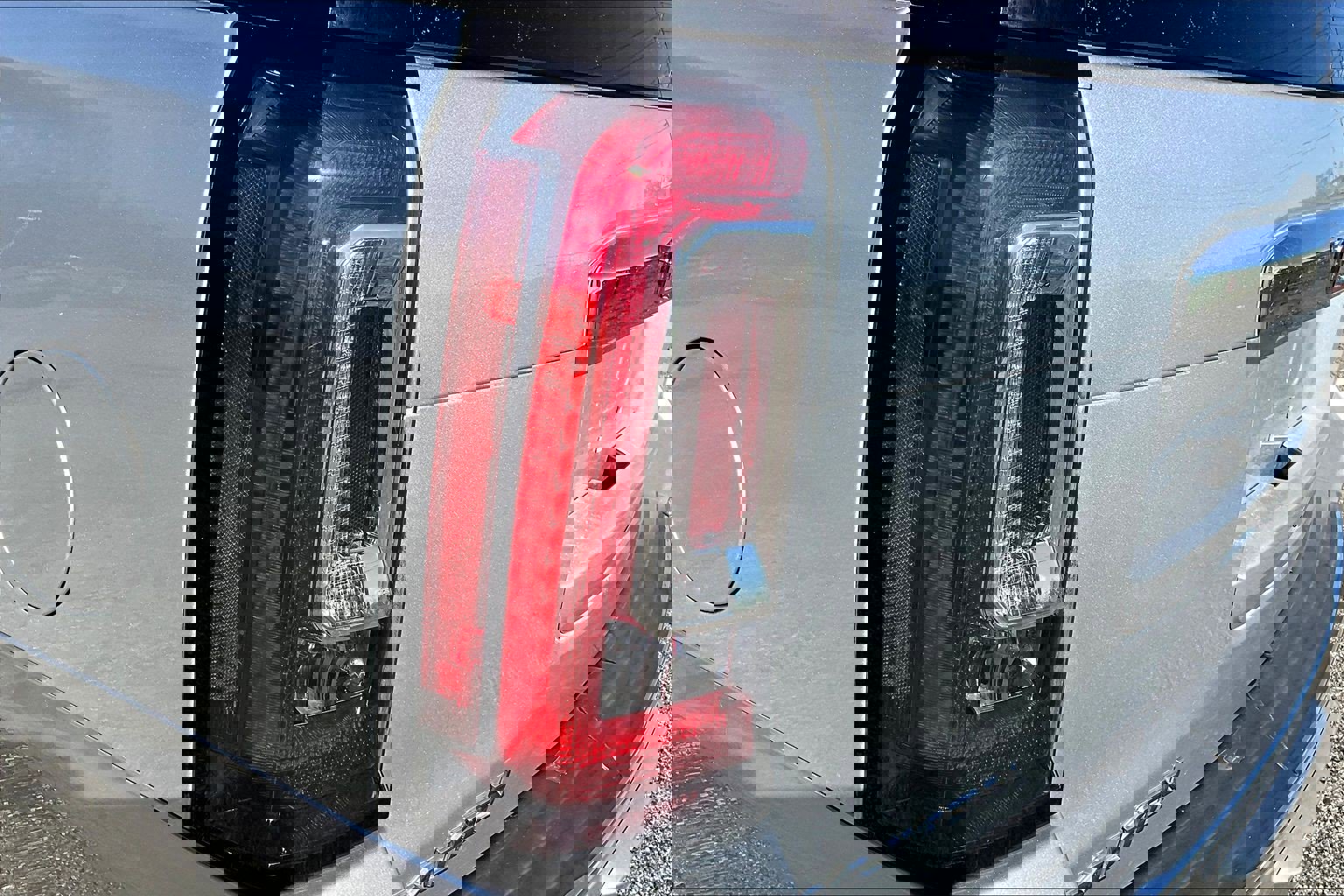 Used 2020 GMC Yukon Denali w/ Denali Premium Package image 23