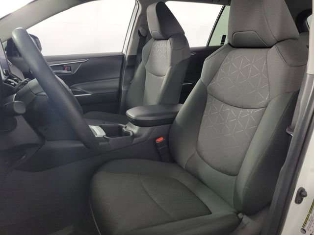 Used 2024 Toyota RAV4 XLE image 14