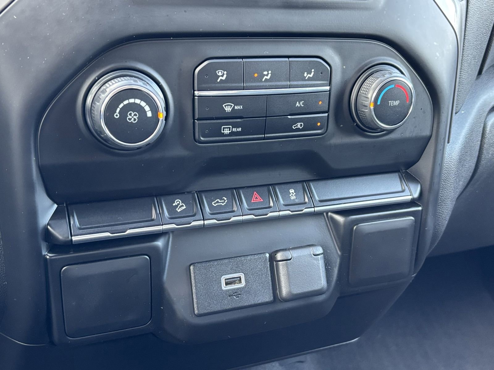 Used 2020 Chevrolet Silverado 1500 Custom Trail Boss w/ Custom Convenience Package image 30