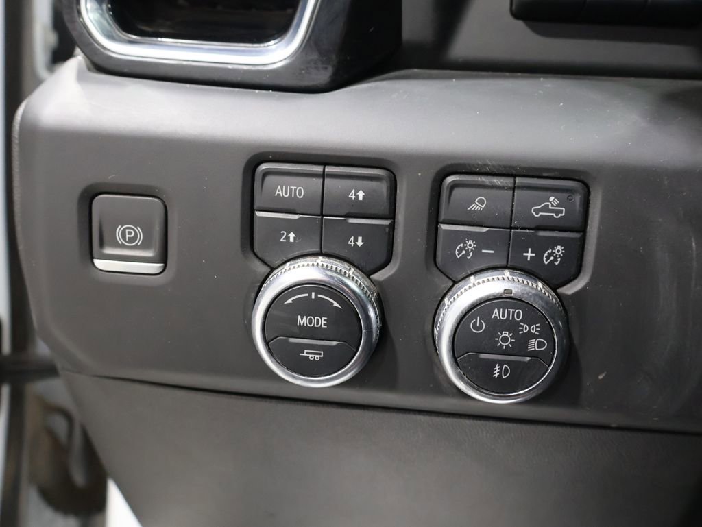 Used 2024 GMC Sierra 2500 Denali Ultimate image 39