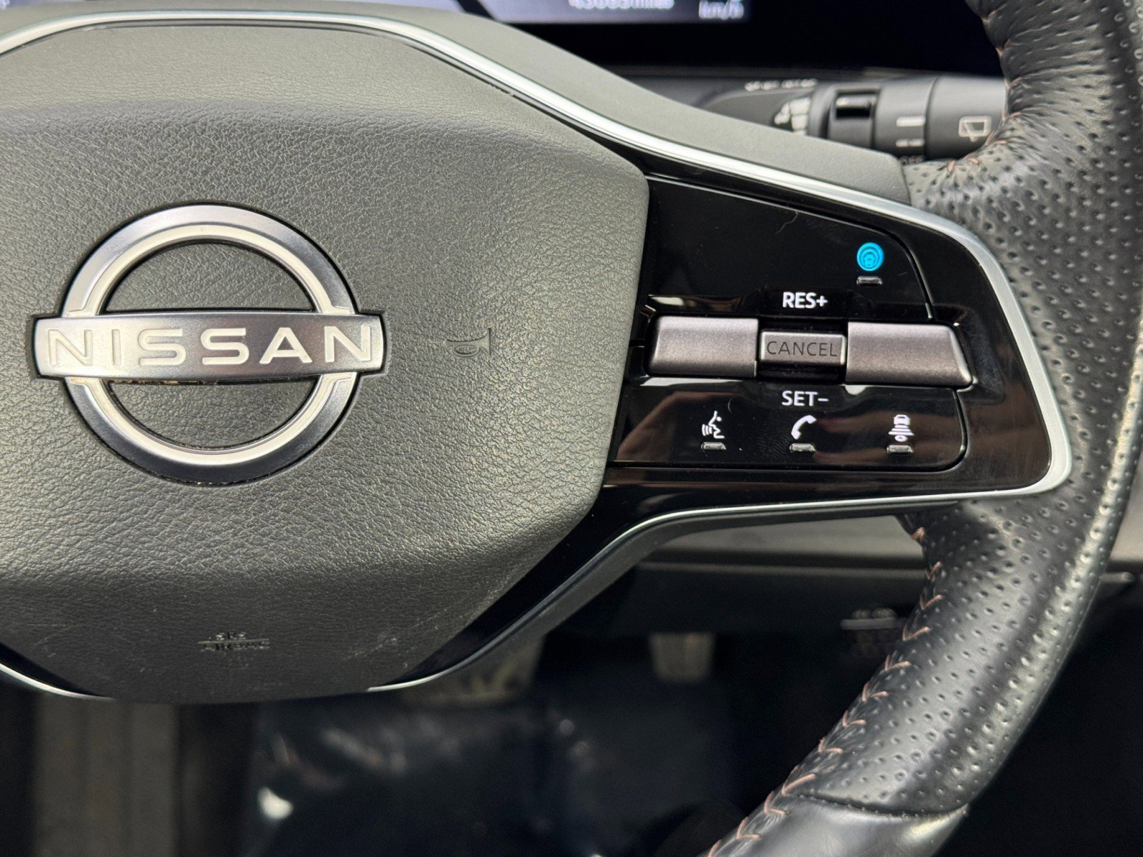 Used 2023 Nissan Ariya Engage image 21