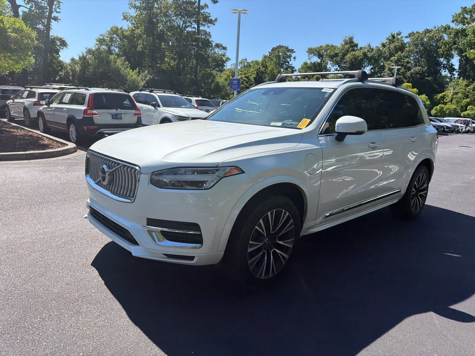 Used 2022 Volvo XC90 T8 Inscription Expression AWD/4WD image 7