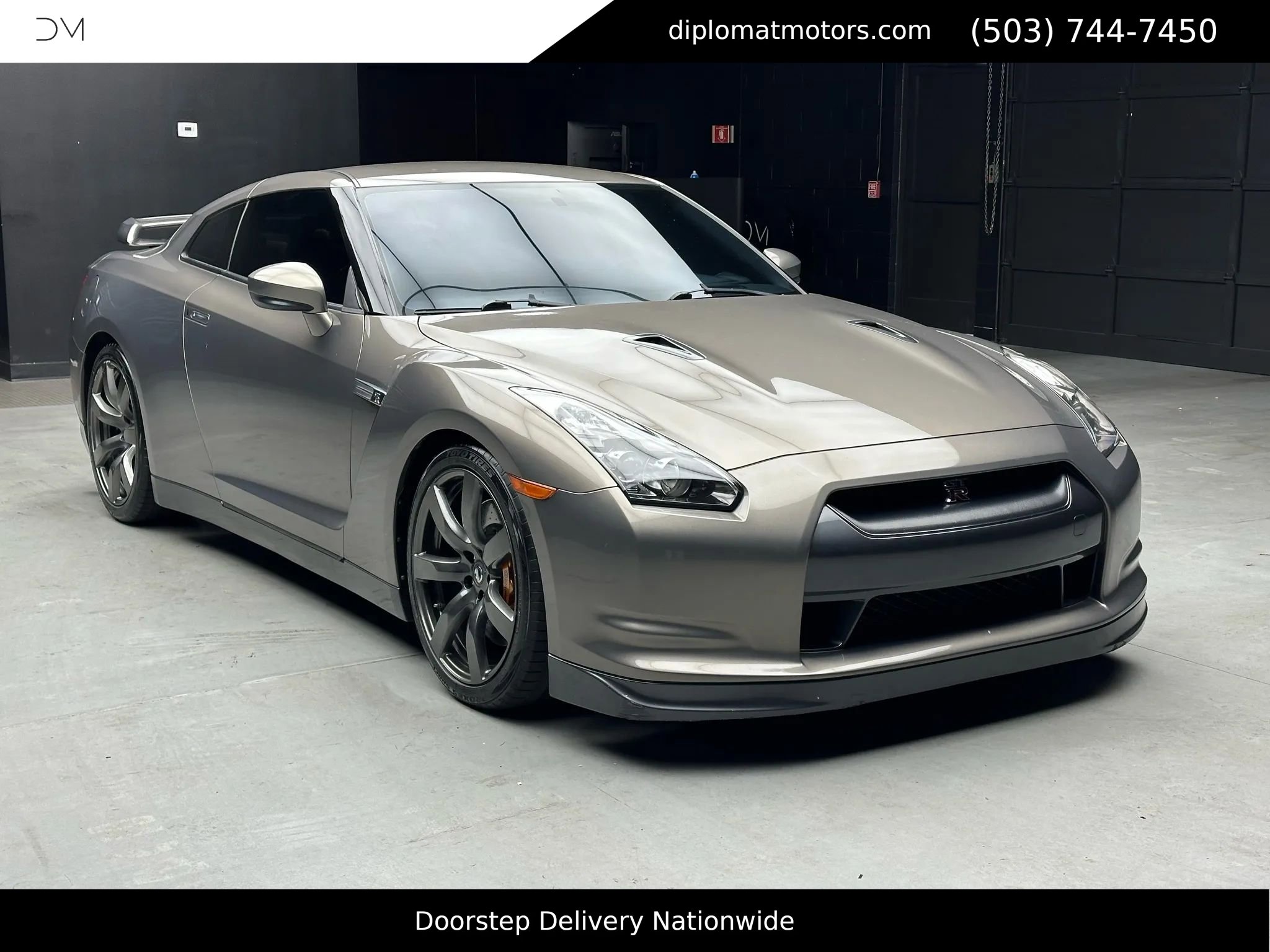 Used 2009 Nissan GT-R Premium image 9
