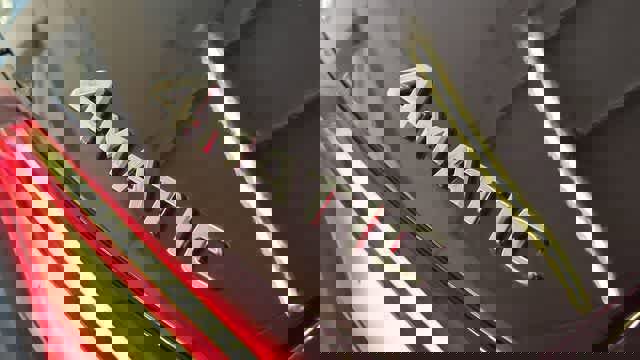 Used 2025 Mercedes-Benz GLC 300 4MATIC image 6