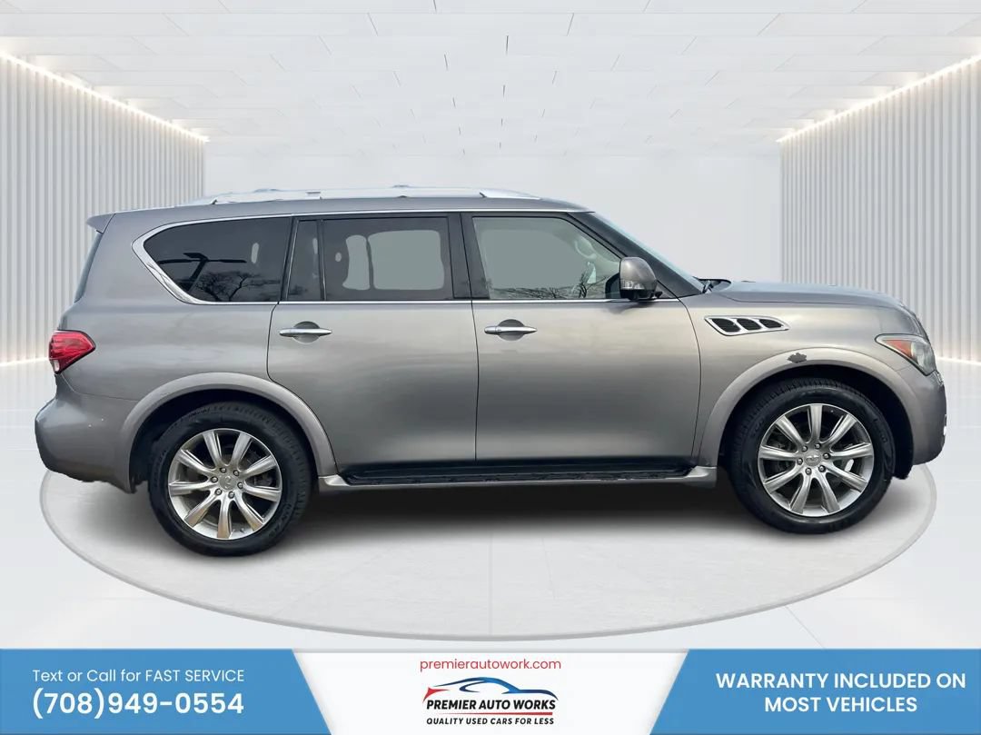 Used 2013 INFINITI QX56 4WD w/ Deluxe Touring Pkg image 8