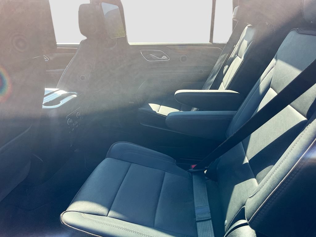Used 2024 Chevrolet Suburban High Country w/ Max Trailering Package AWD/4WD image 26