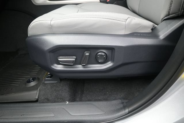 New 2026 Toyota Tundra Limited AWD/4WD image 11
