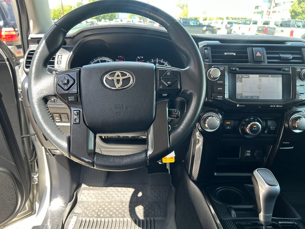 Certified 2019 Toyota 4Runner TRD Off-Road AWD/4WD image 15