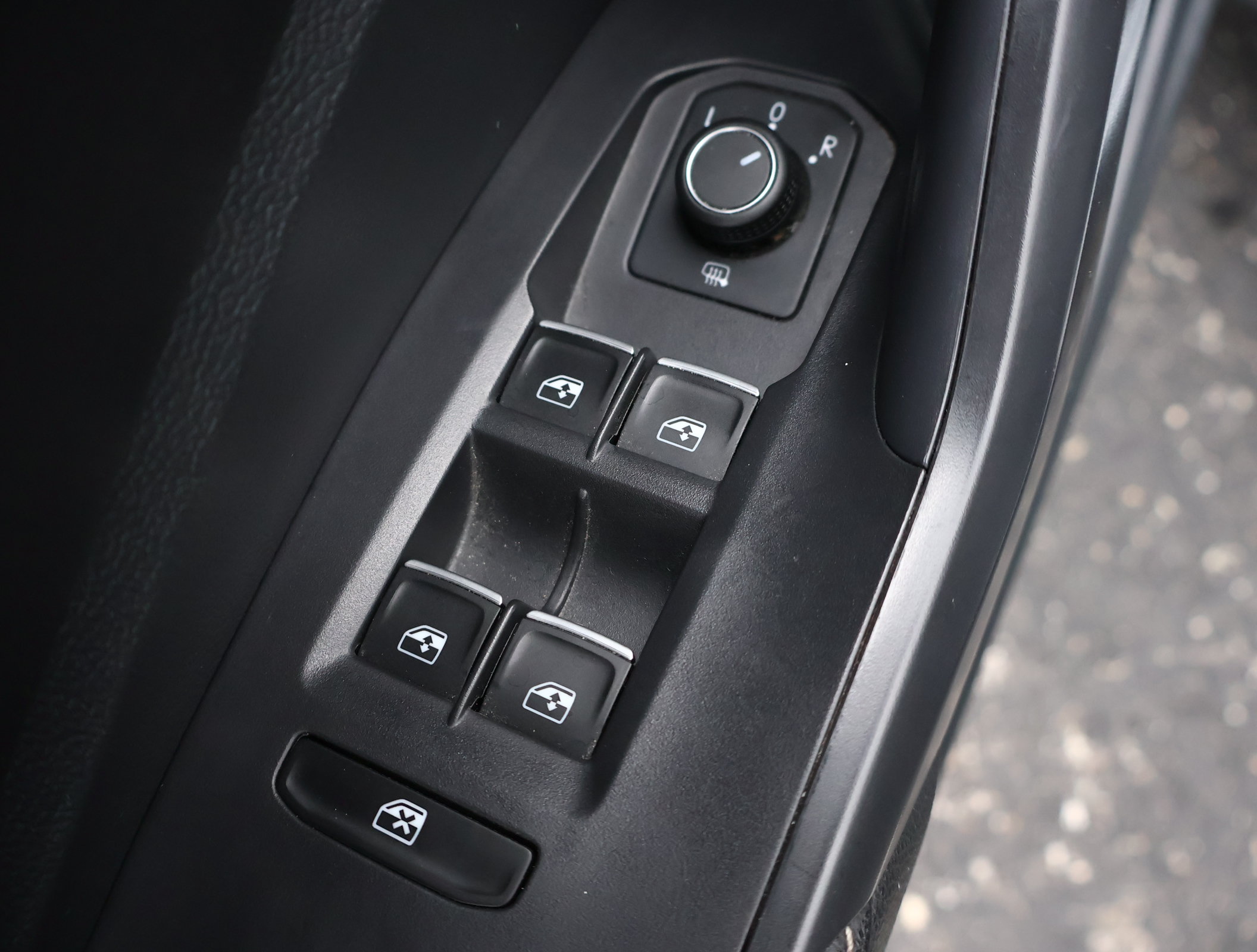 Used 2023 Volkswagen Jetta Sport FWD image 7