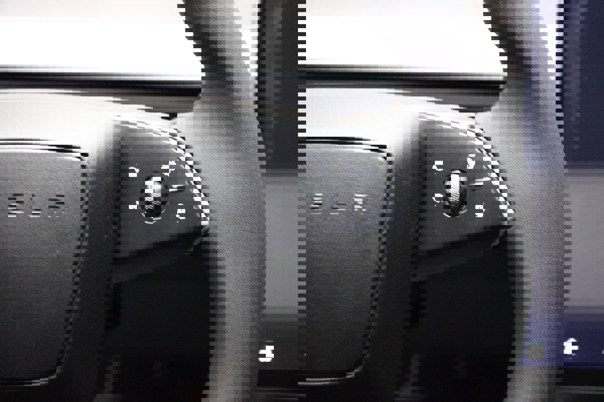 Used 2025 Tesla Model 3 Long Range image 45