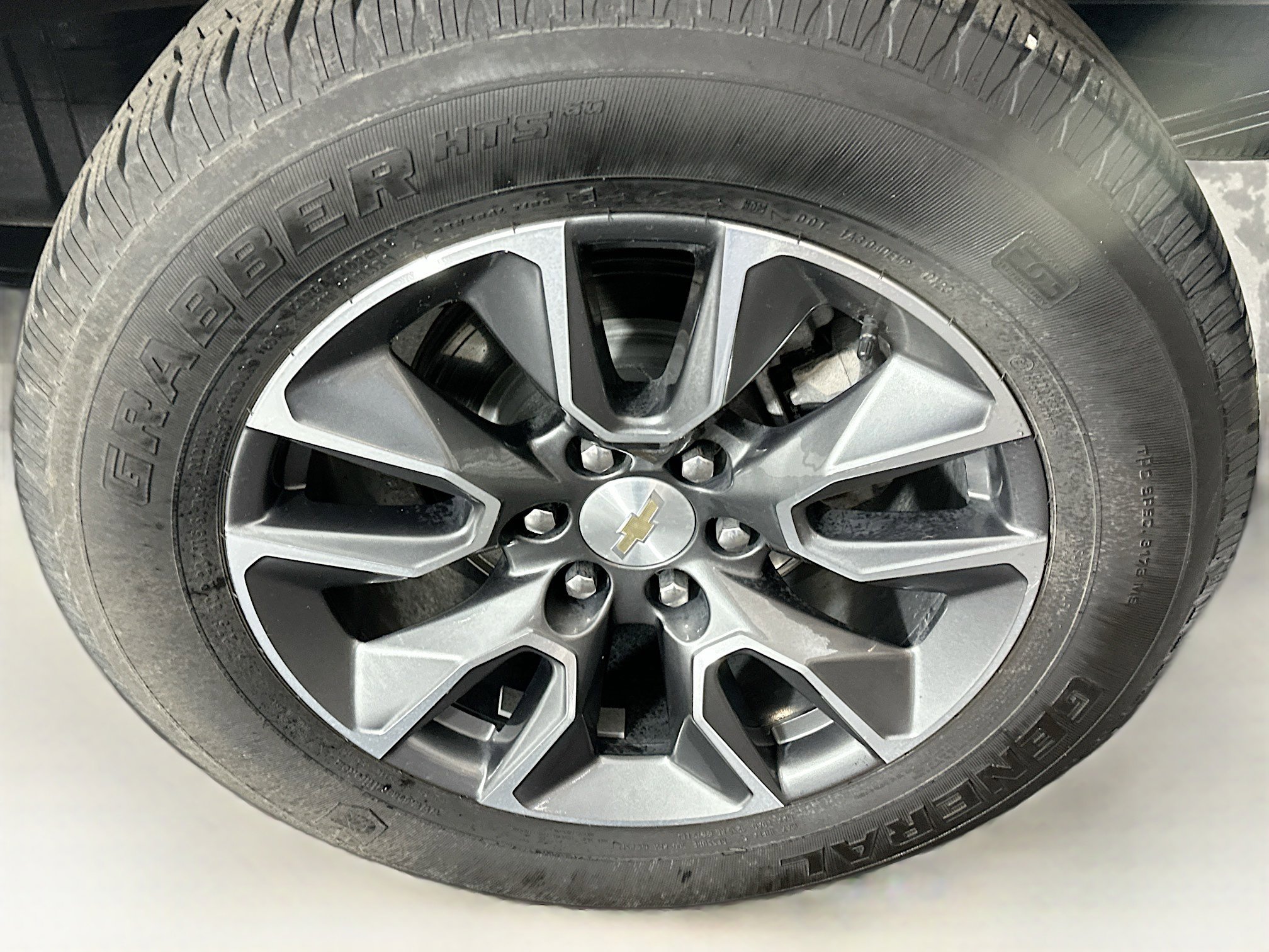 Used 2023 Chevrolet Silverado 1500 LT image 11