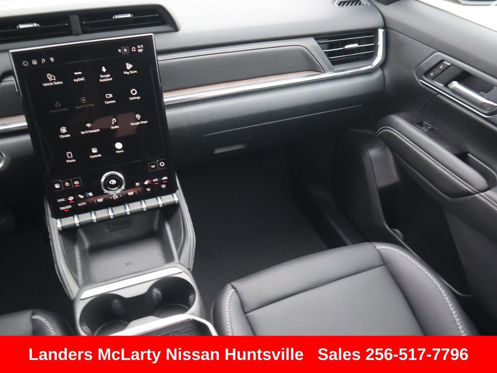 Used 2026 GMC Terrain Denali w/ LPO, Floor Liner Package image 16