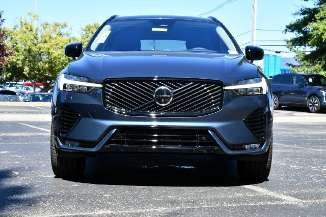 New 2027 Volvo XC60 B5 Ultra AWD/4WD image 2