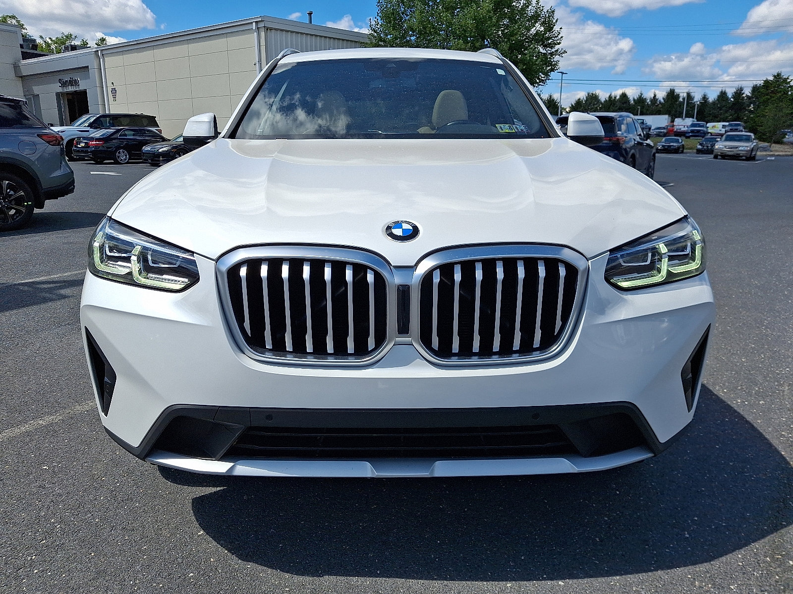 Used 2022 BMW X3 xDrive30i w/ Convenience Package w/ZPA image 2