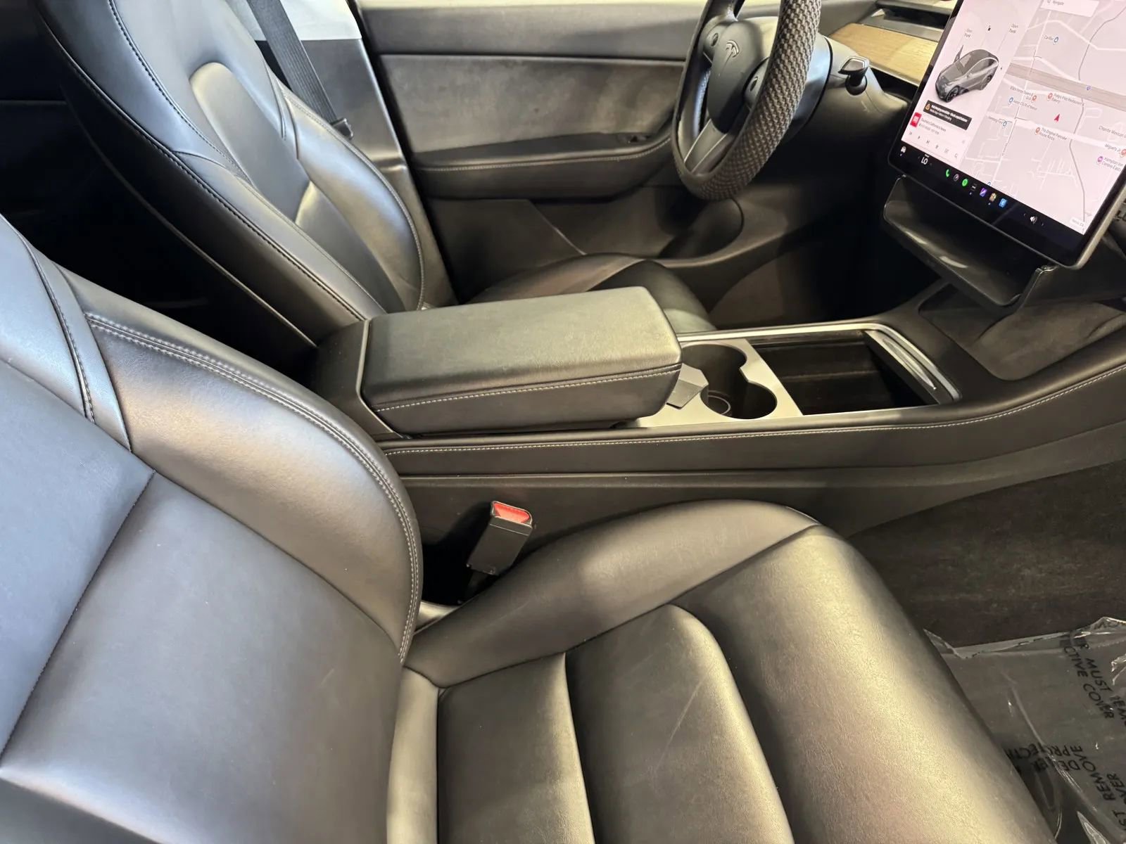 Used 2022 Tesla Model Y Long Range image 6