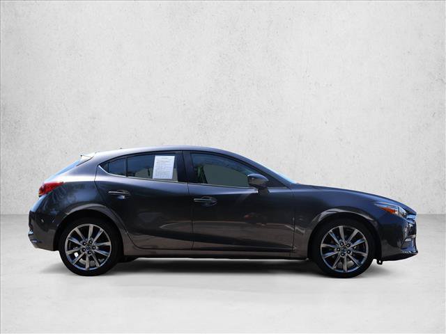 Used 2018 MAZDA MAZDA3 Touring FWD video 4